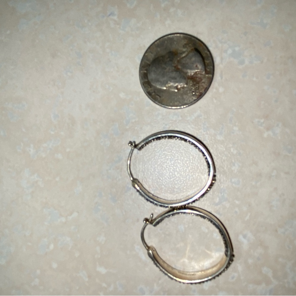 Round sterling earrings with stones
